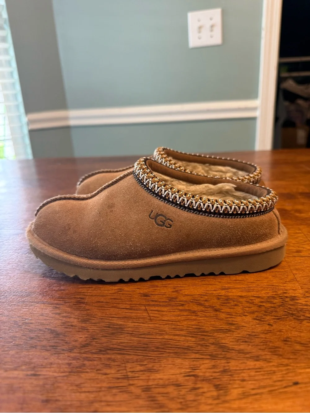 UGG Tasman II Slipper Kids Size 1 Chestnut Suede Slip On